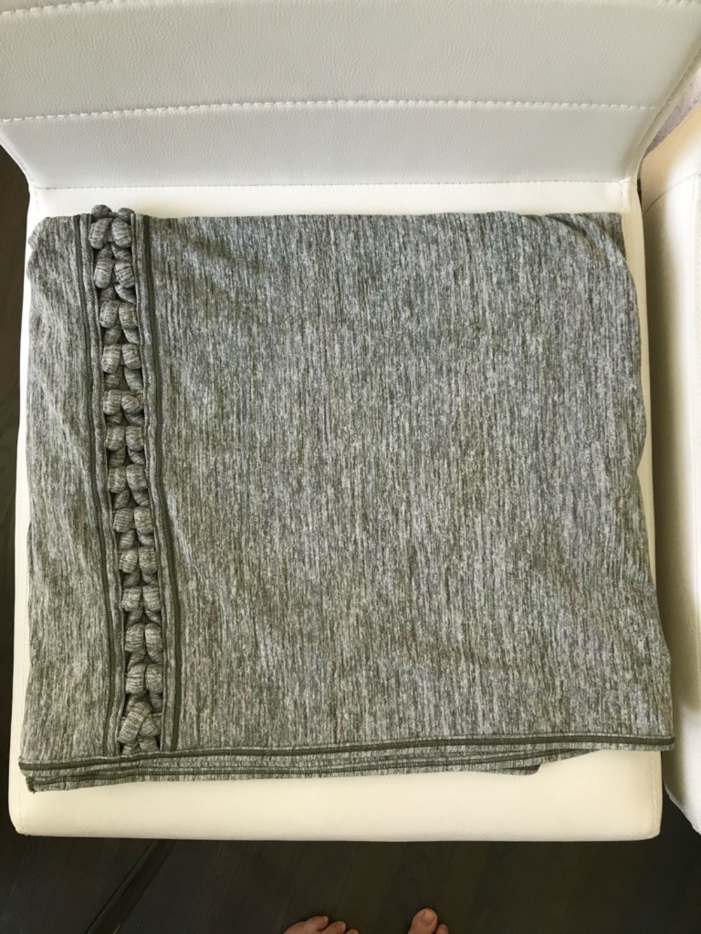 Lululemon vinyasa scarf with braid